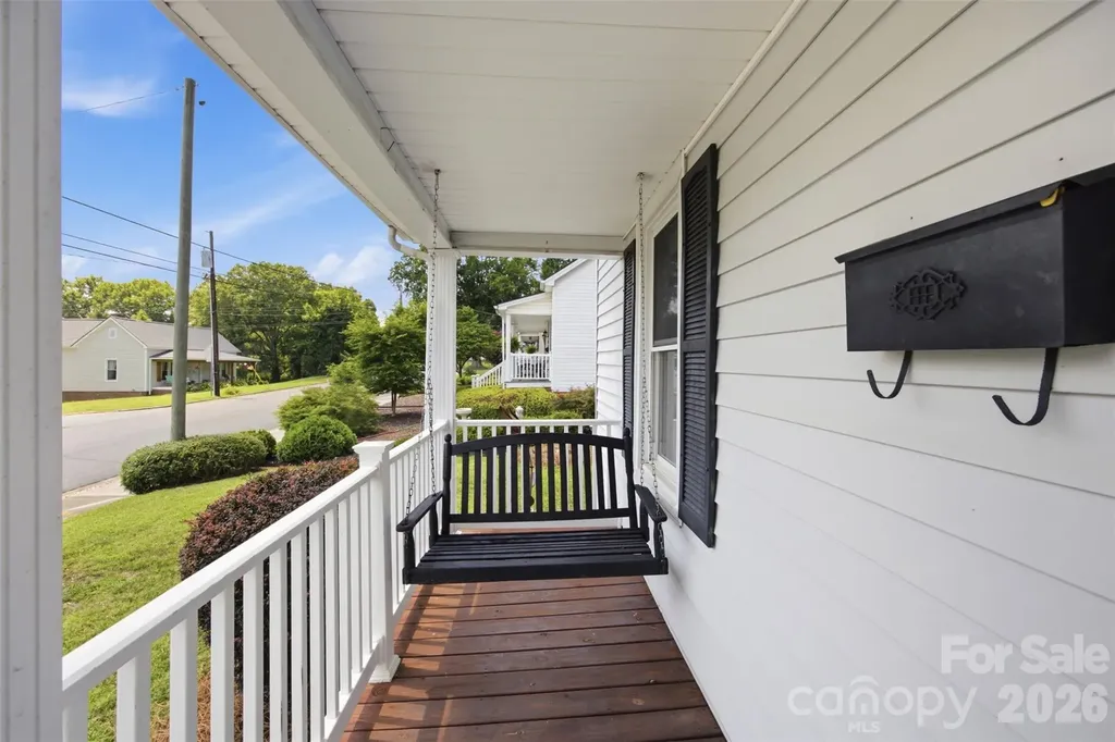 114 York Avenue Kannapolis NC 28083