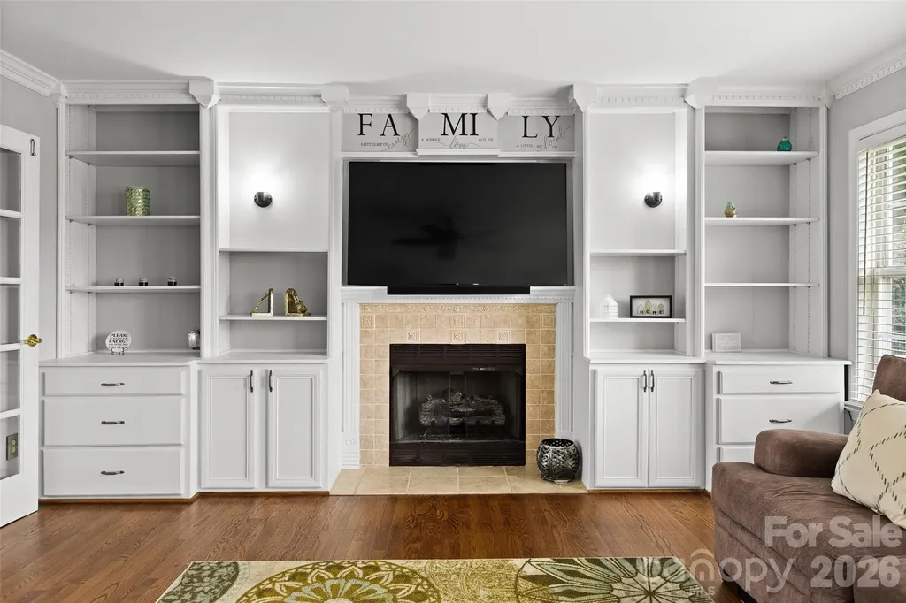 1005 Lisa Run Drive Kernersville NC 27284