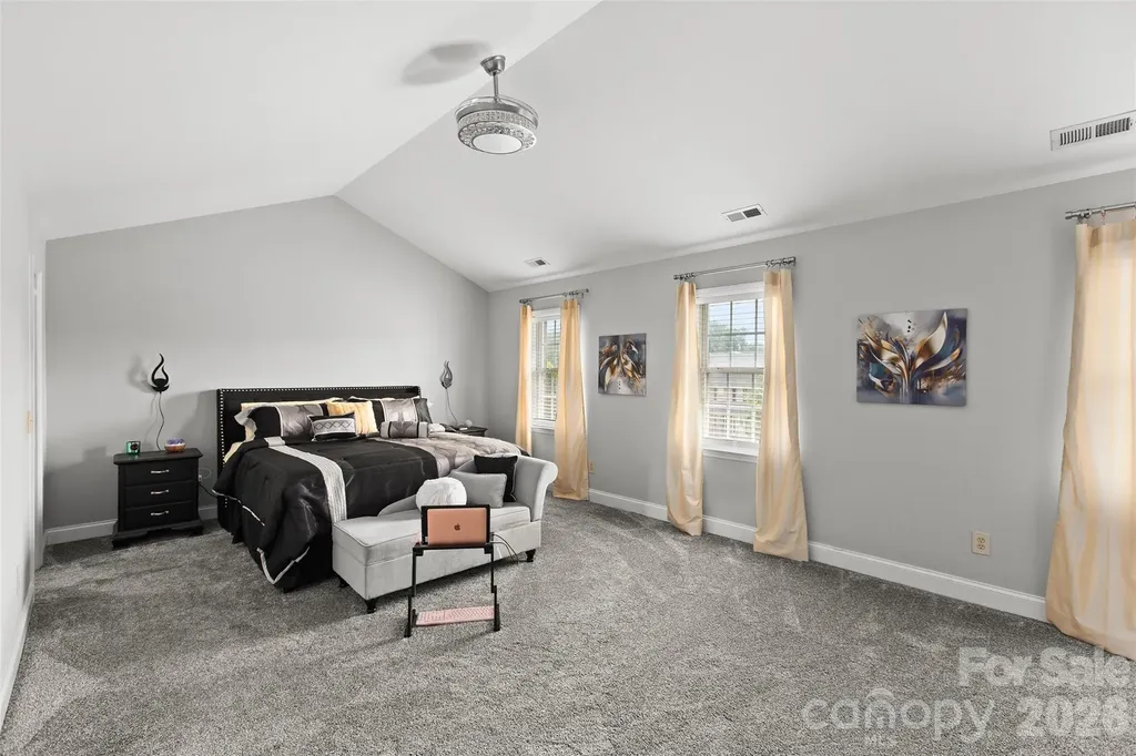 1005 Lisa Run Drive Kernersville NC 27284