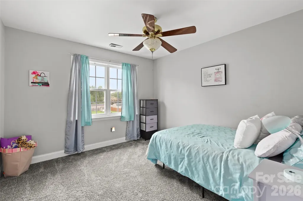 1005 Lisa Run Drive Kernersville NC 27284
