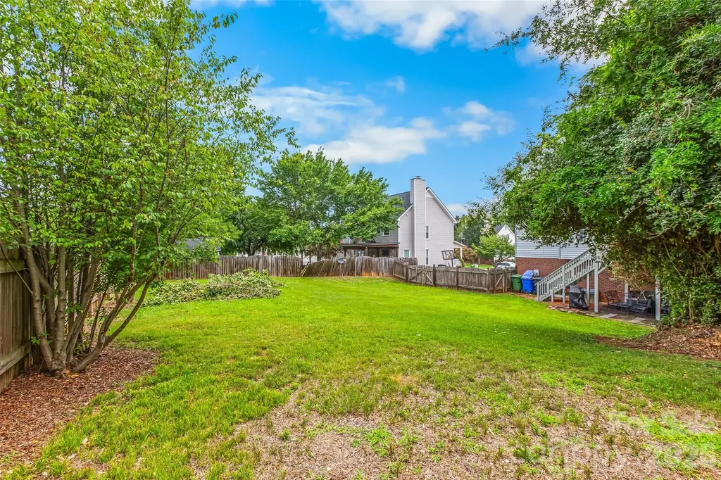 1005 Lisa Run Drive Kernersville NC 27284