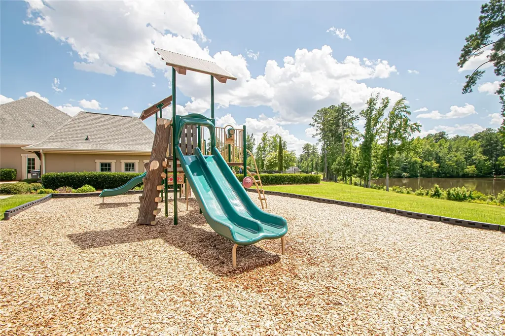 324 Eden Hollow Lane Matthews NC 28104