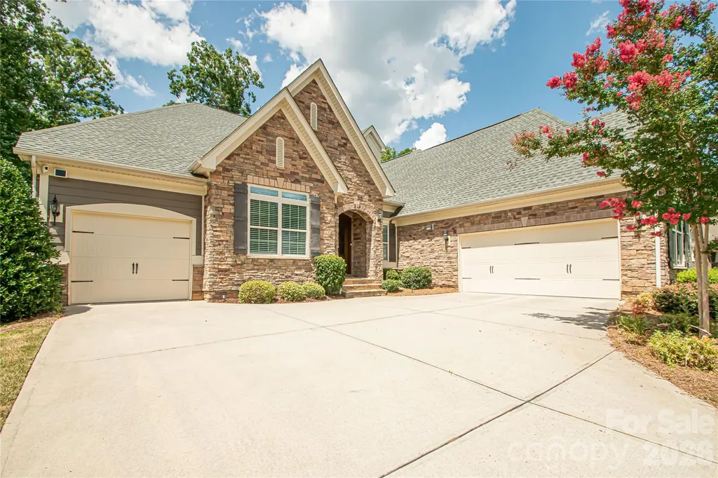 324 Eden Hollow Lane Matthews NC 28104