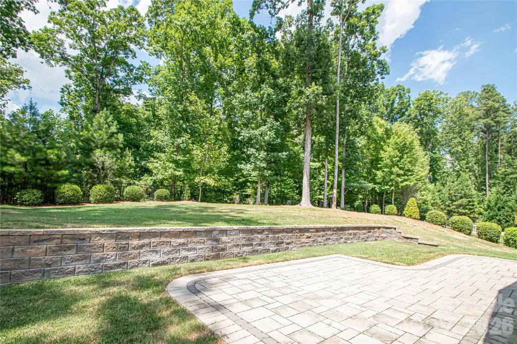 324 Eden Hollow Lane Matthews NC 28104