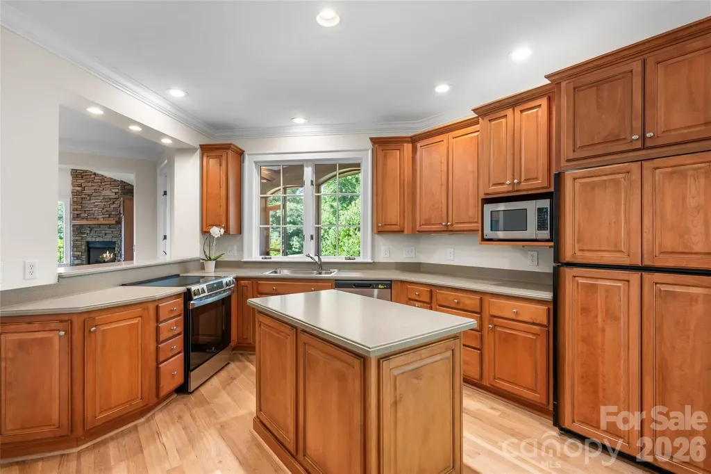 38 Jasmine Lane Brevard NC 28712