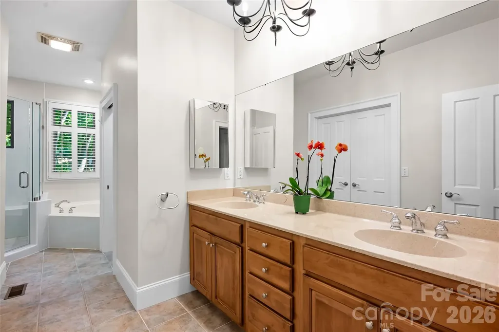 38 Jasmine Lane Brevard NC 28712