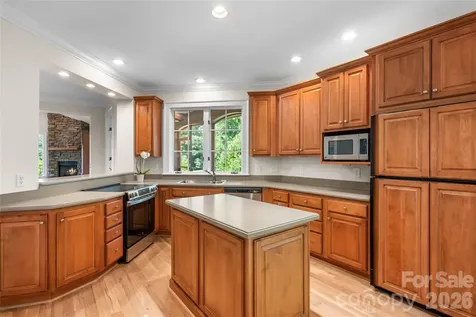 38 Jasmine Lane Brevard NC 28712