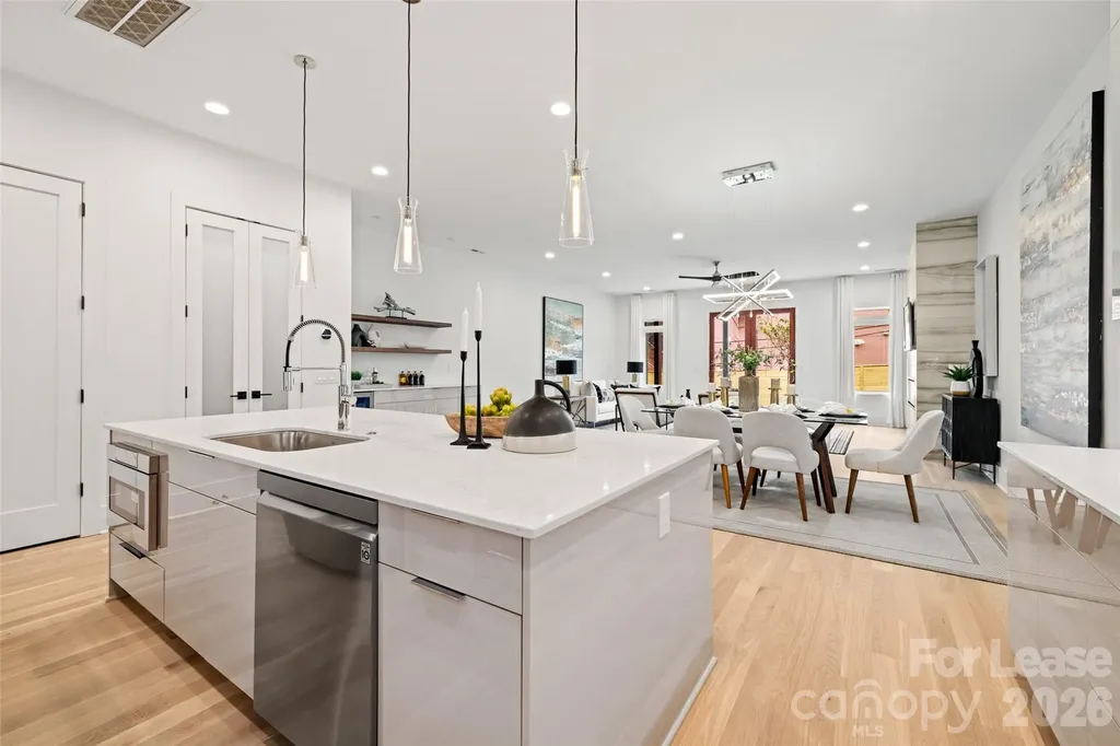 4705 Walden Court Charlotte NC 28210