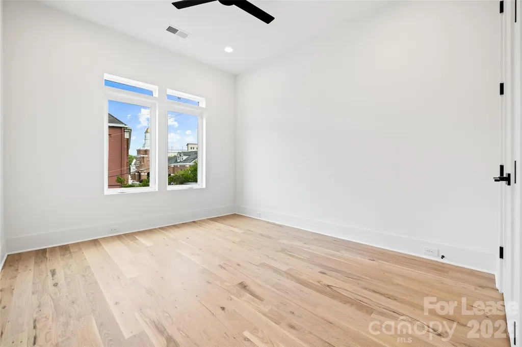 4705 Walden Court Charlotte NC 28210