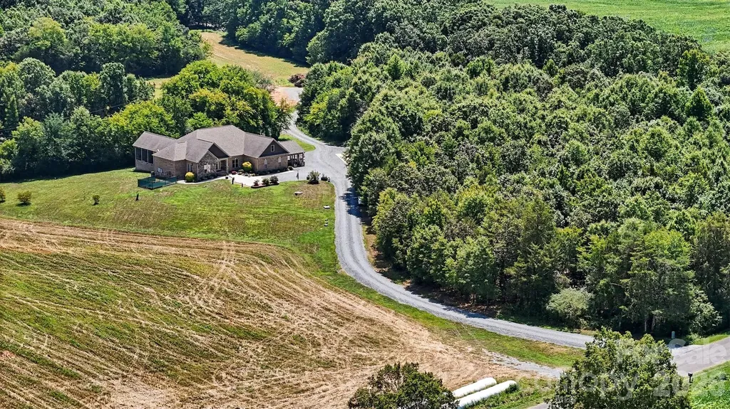 5702 Army Road Marshville NC 28103