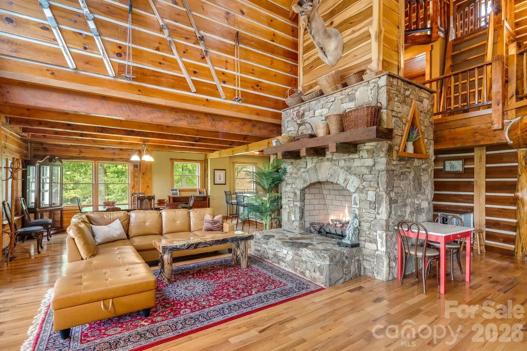 1185 Black Bear Drive Mars Hill NC 28754