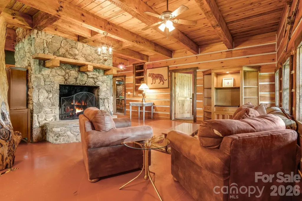1185 Black Bear Drive Mars Hill NC 28754