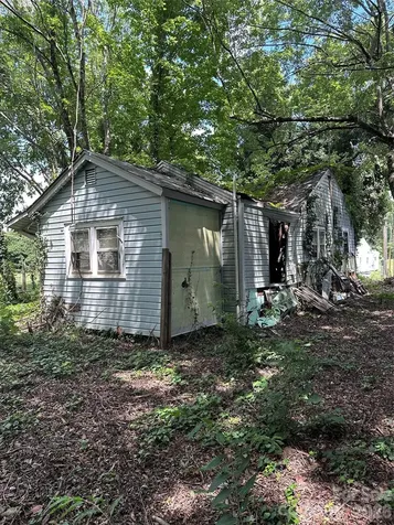 499 Leonard Road Lexington NC 27295