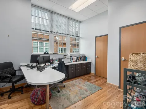 4 Vanderbilt Park Drive Asheville NC 28803