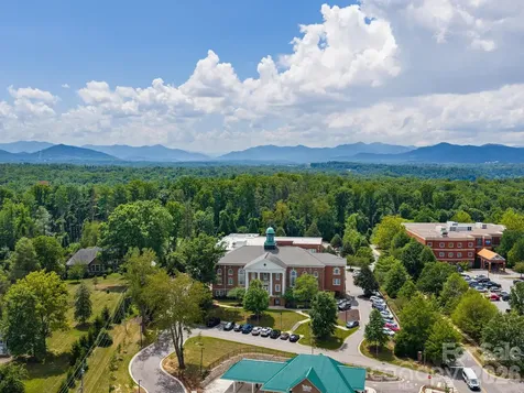 4 Vanderbilt Park Drive Asheville NC 28803