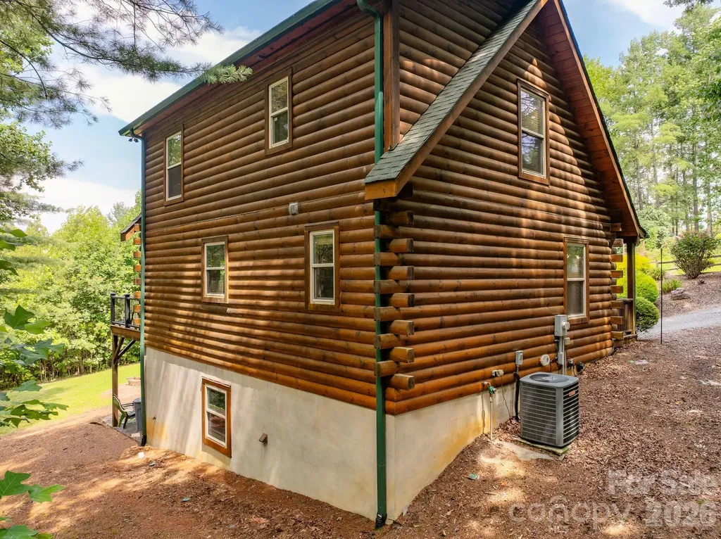 1191 Scenic Vista Drive Nebo NC 28761