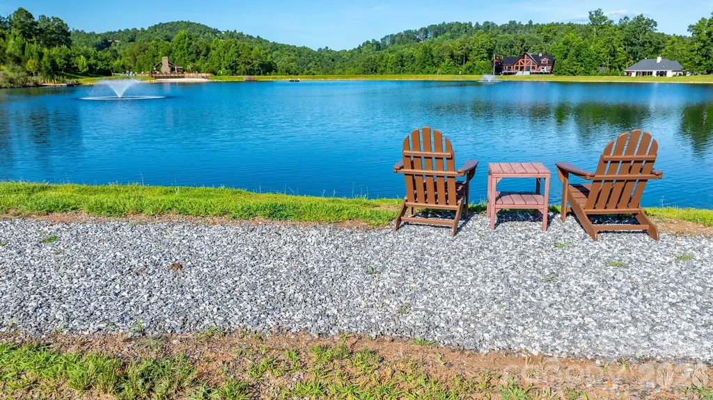 1191 Scenic Vista Drive Nebo NC 28761