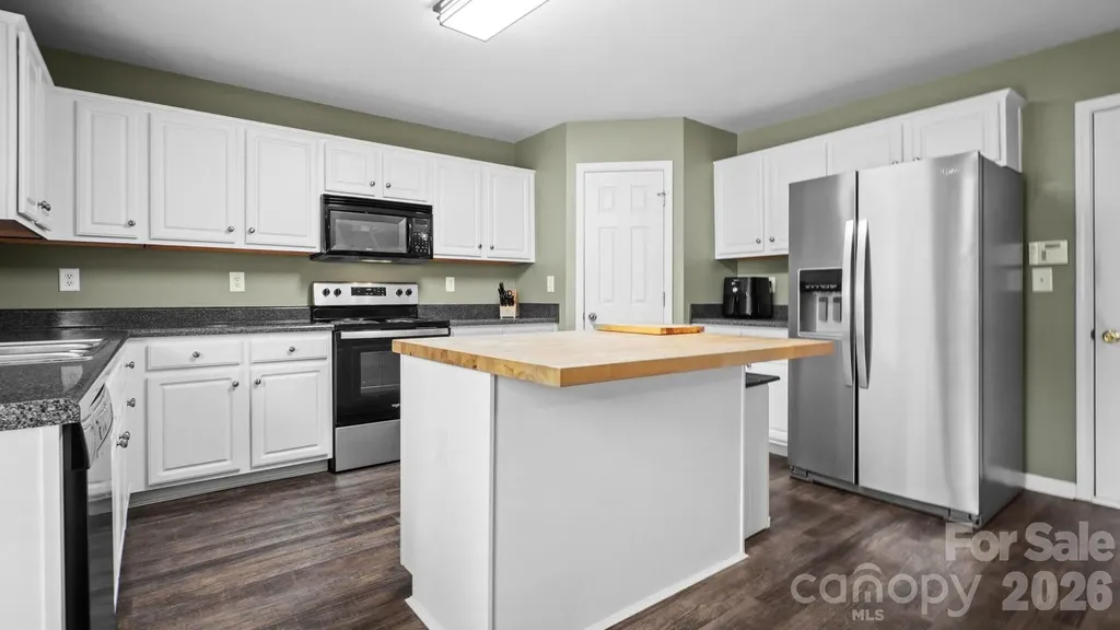 208 Elrosa Road Mooresville NC 28115