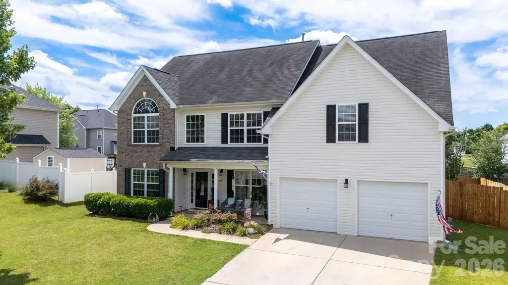 208 Elrosa Road Mooresville NC 28115