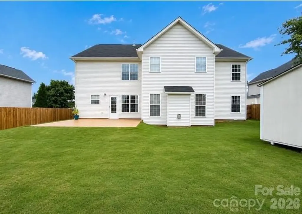 208 Elrosa Road Mooresville NC 28115