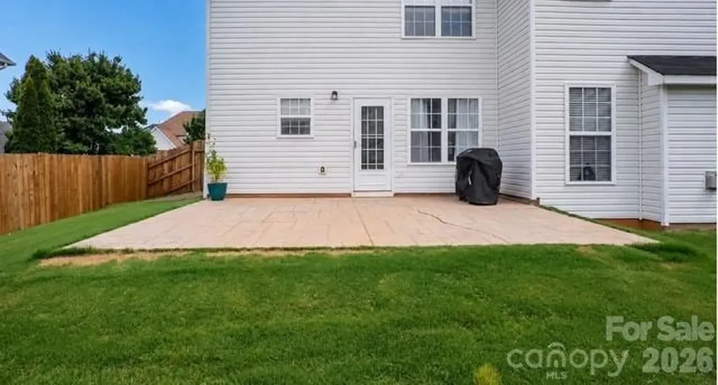 208 Elrosa Road Mooresville NC 28115