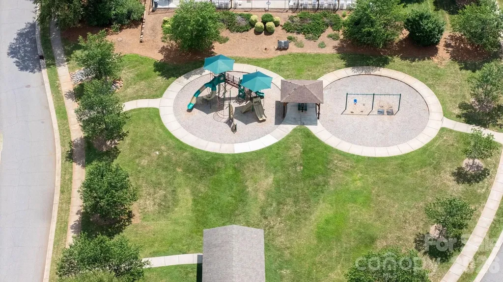 208 Elrosa Road Mooresville NC 28115