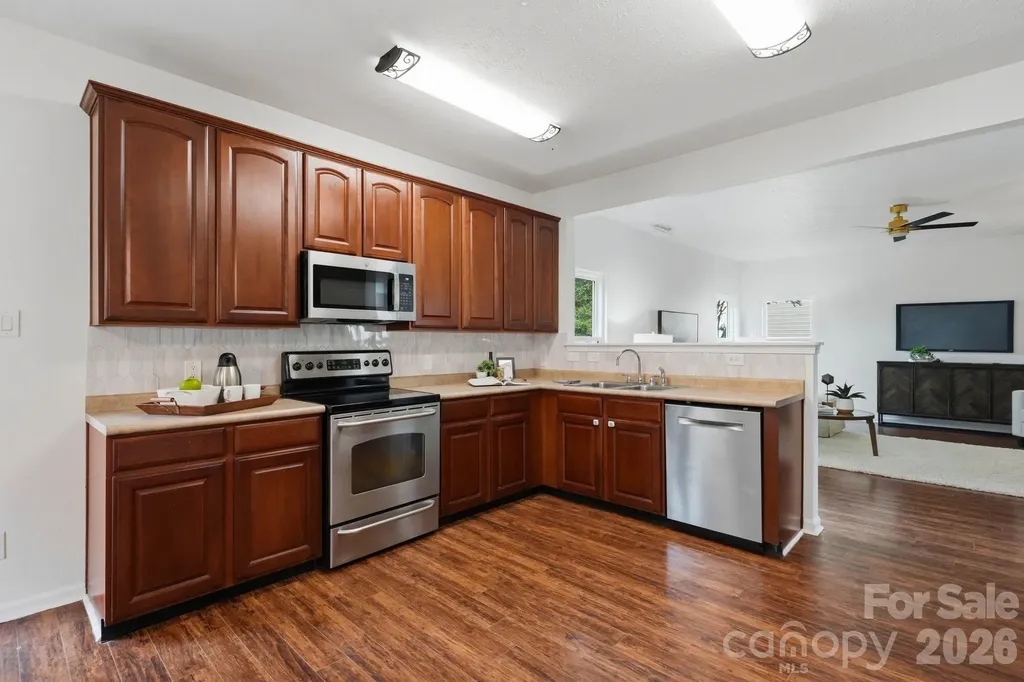 12821 Silvaire Farm Road Charlotte NC 28278