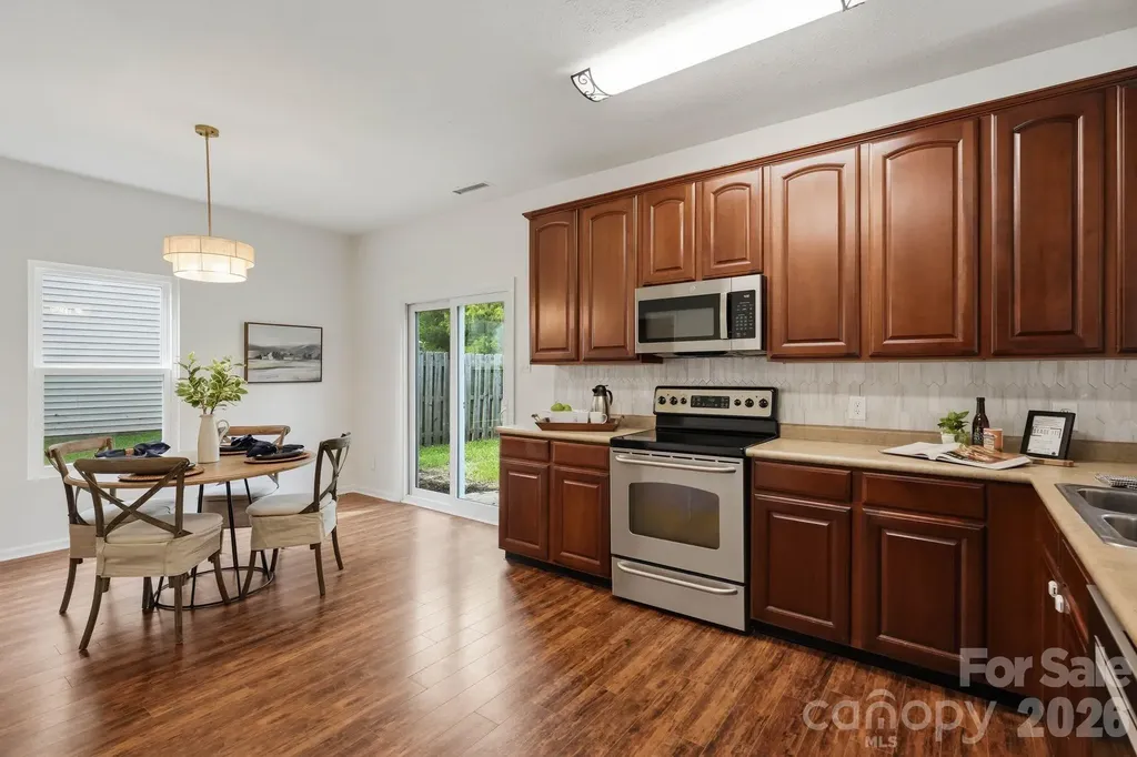 12821 Silvaire Farm Road Charlotte NC 28278