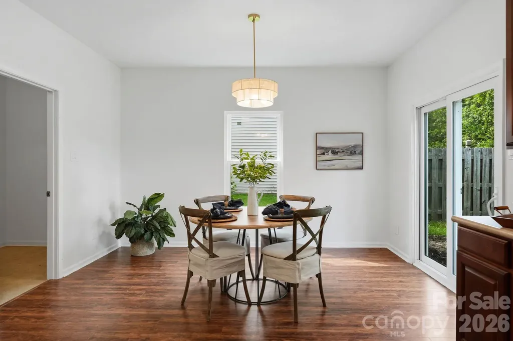 12821 Silvaire Farm Road Charlotte NC 28278