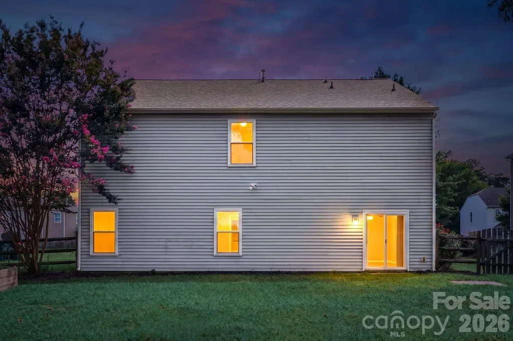 12821 Silvaire Farm Road Charlotte NC 28278