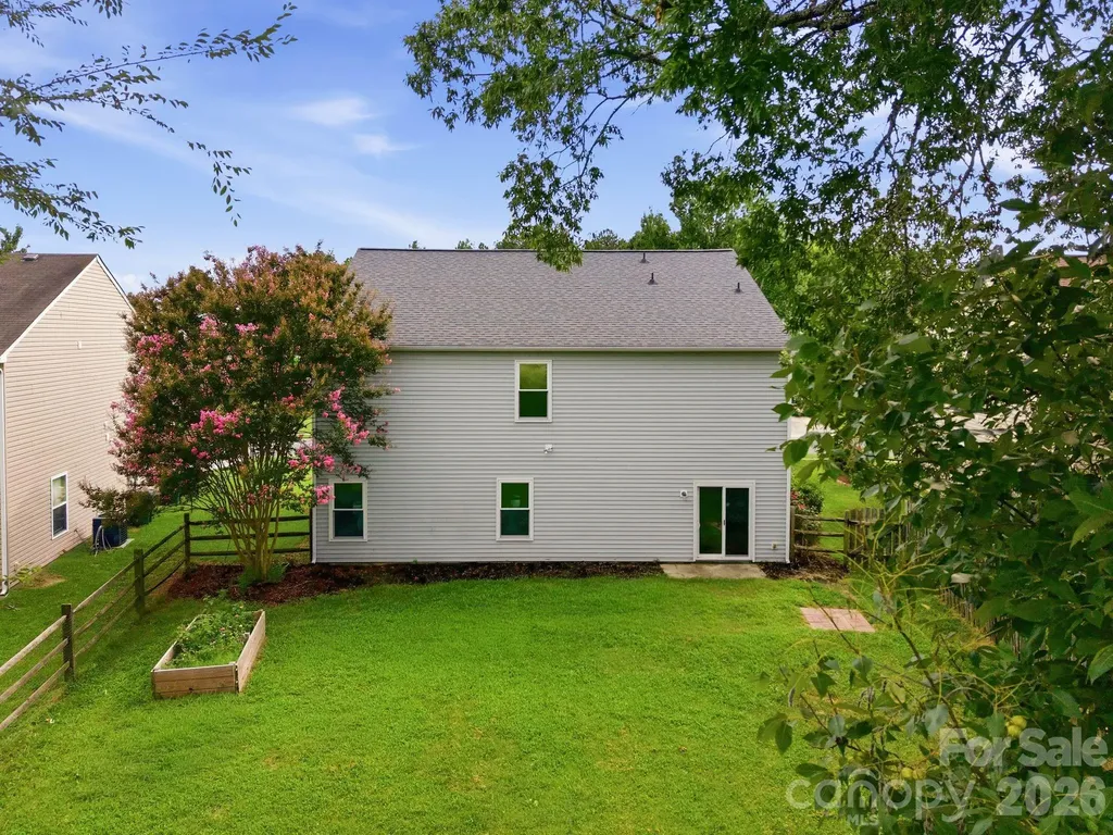 12821 Silvaire Farm Road Charlotte NC 28278