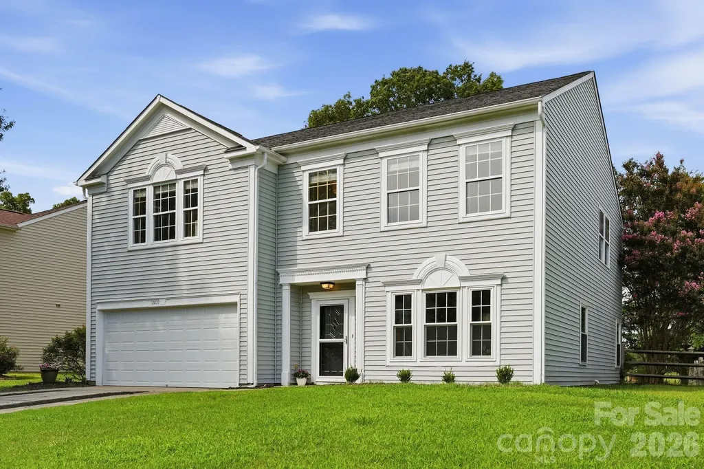 12821 Silvaire Farm Road Charlotte NC 28278