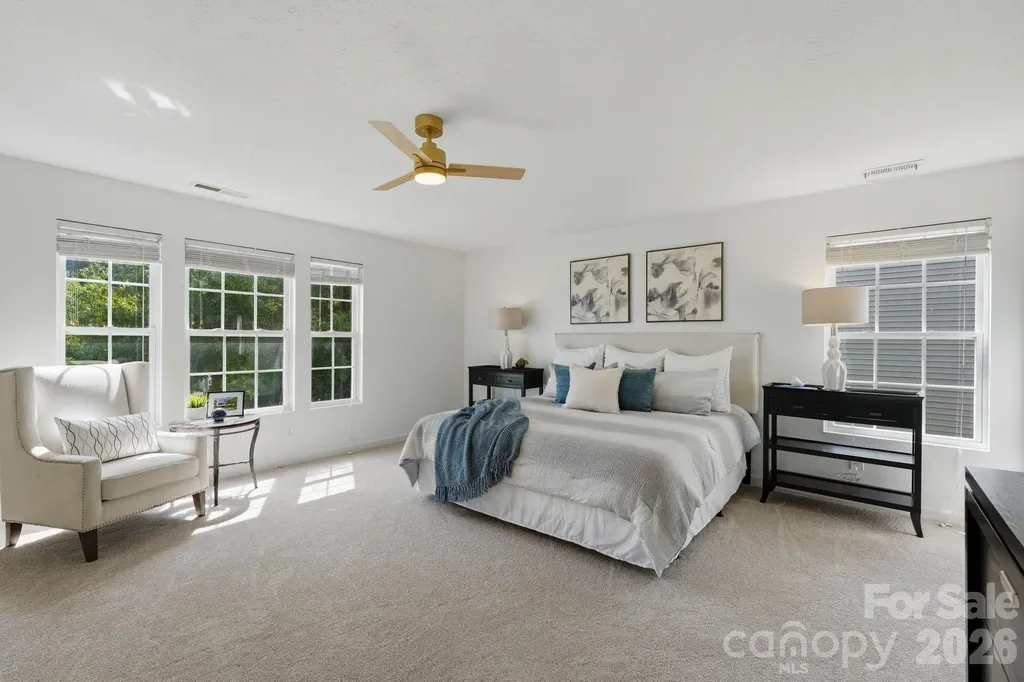 12821 Silvaire Farm Road Charlotte NC 28278