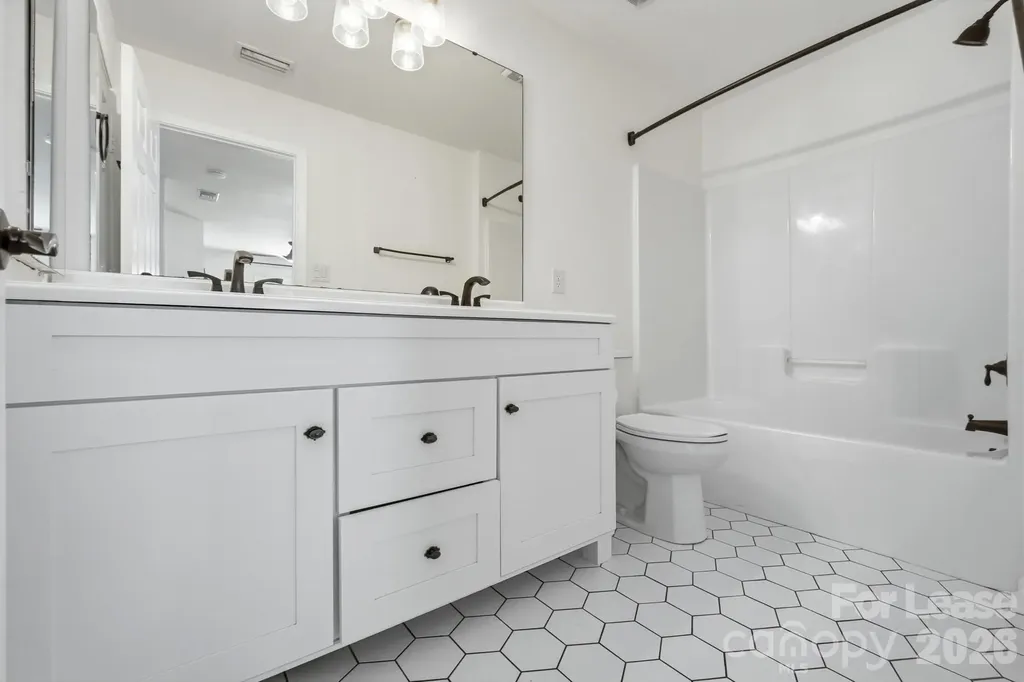 4084 Holly Villa Circle Indian Trail NC 28079