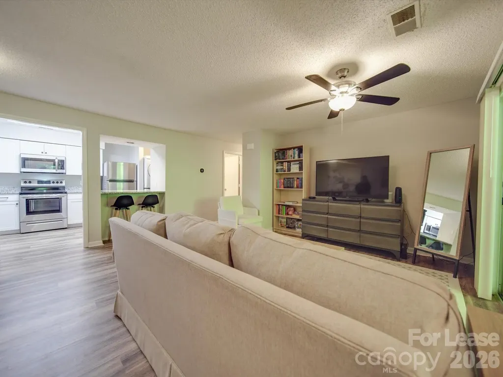 1052 Churchill Downs Court Charlotte NC 28211