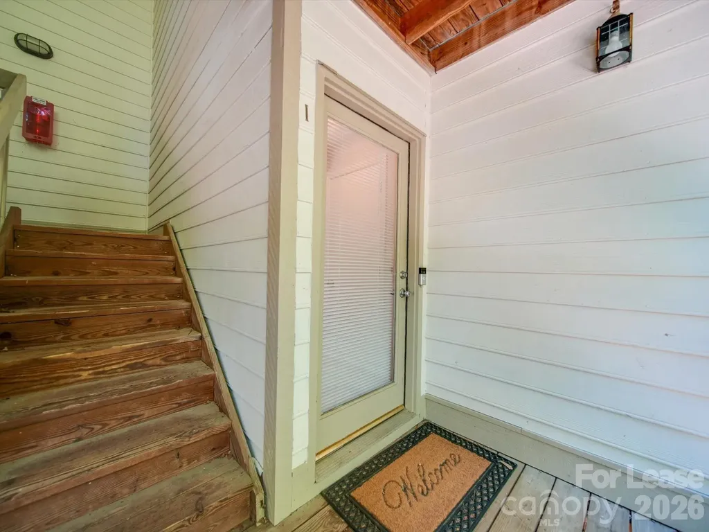 1052 Churchill Downs Court Charlotte NC 28211