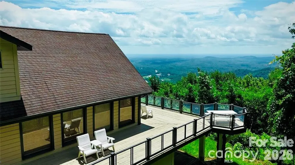 370 Mountain Side Drive Columbus NC 28722