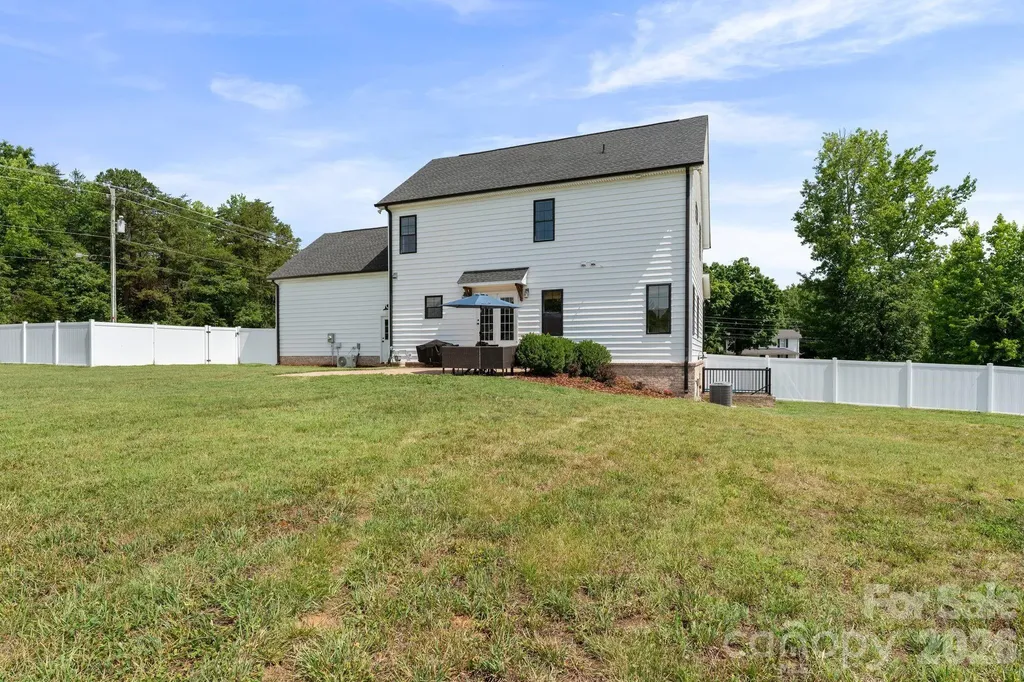4791 Cooper Road Clemmons NC 27012