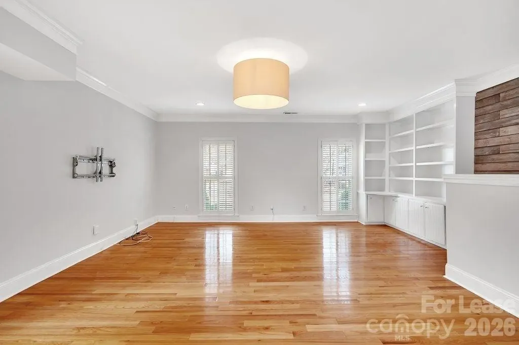 1210 Mendenhall Court Charlotte NC 28211