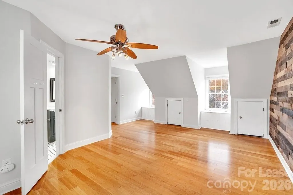 1210 Mendenhall Court Charlotte NC 28211