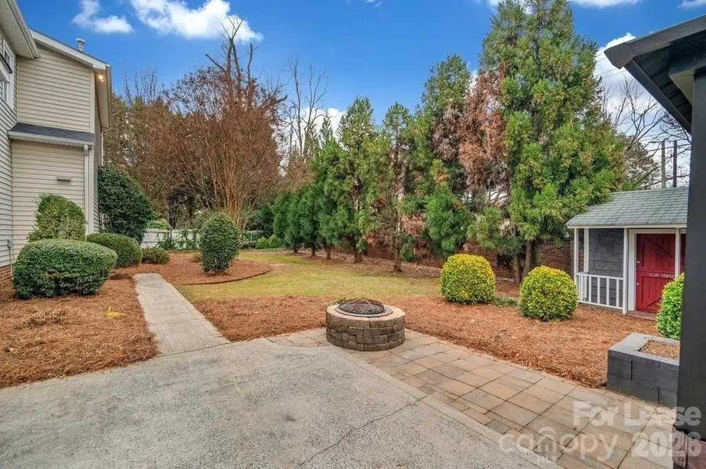 1210 Mendenhall Court Charlotte NC 28211