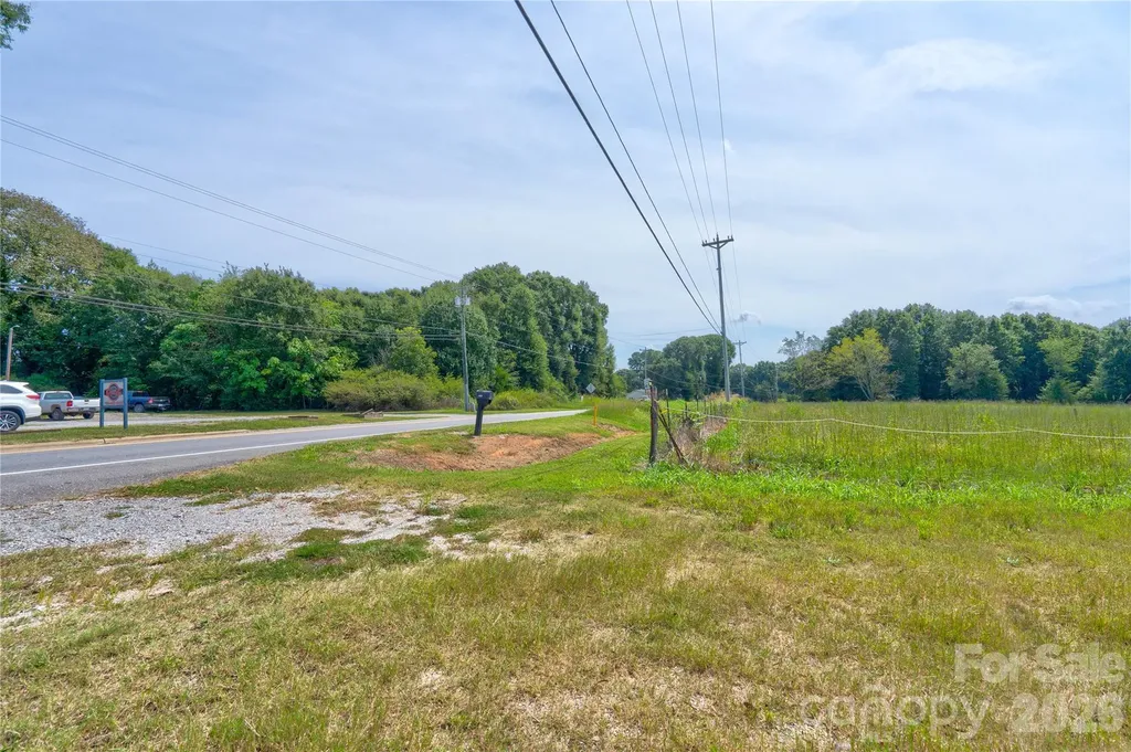 1106 Earl Road Shelby NC 28152