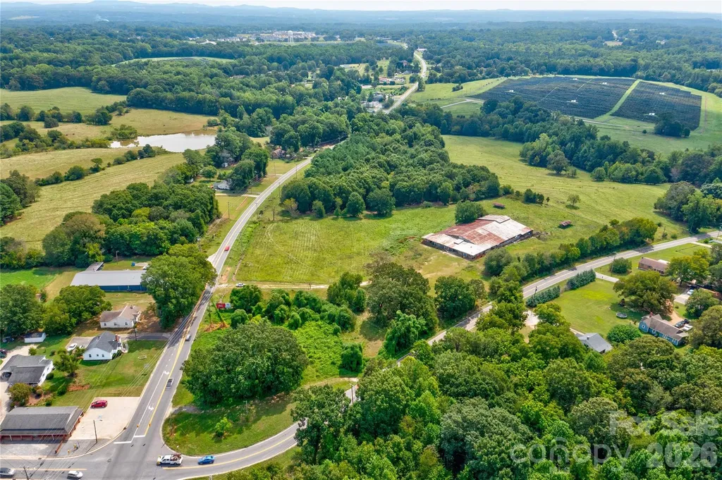 1106 Earl Road Shelby NC 28152