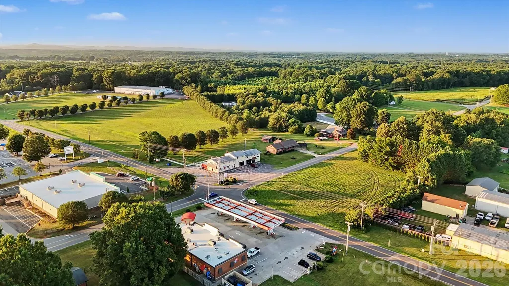 1229 Island Ford Road Statesville NC 28625