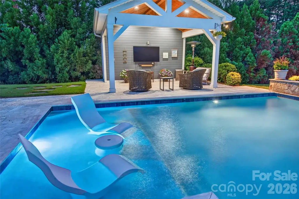 5110 Harwich Circle Matthews NC 28104