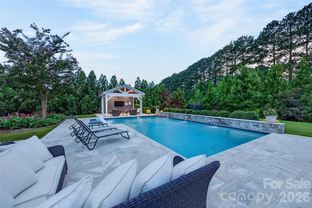 5110 Harwich Circle Matthews NC 28104