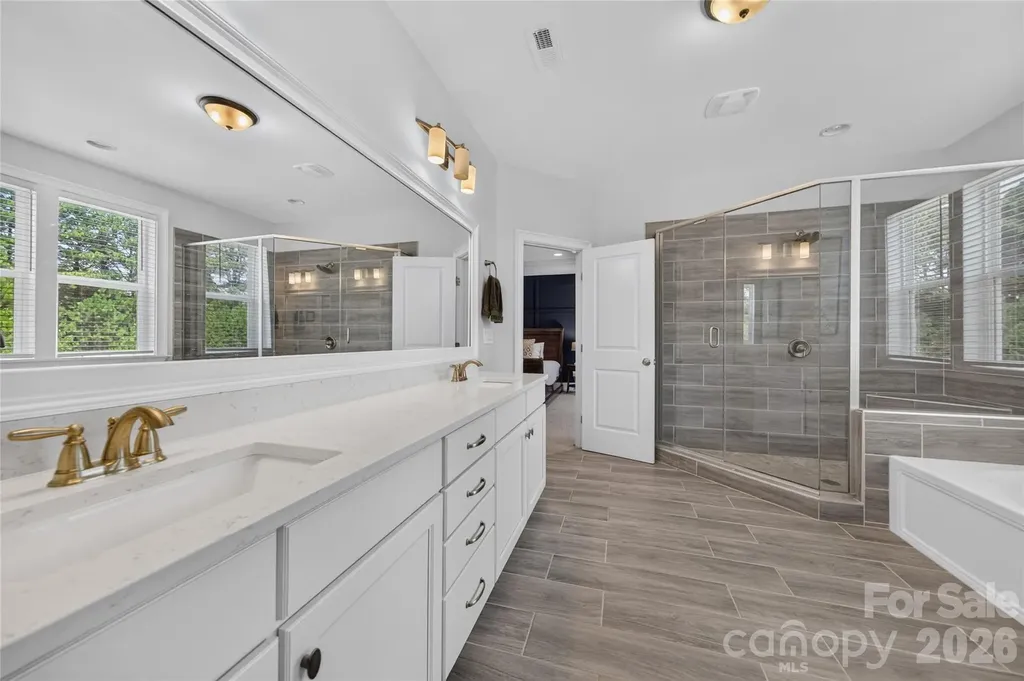 5110 Harwich Circle Matthews NC 28104