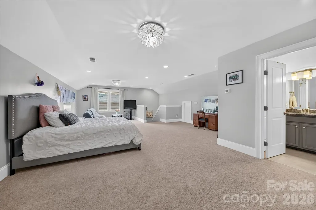 5110 Harwich Circle Matthews NC 28104
