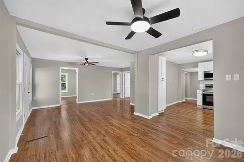 620 10th Street Boulevard NW Hickory NC 28601