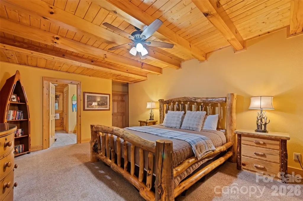 582 Tsalagi Trail Maggie Valley NC 28751